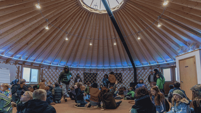 ageya-facilities-40ft-yurt.gif